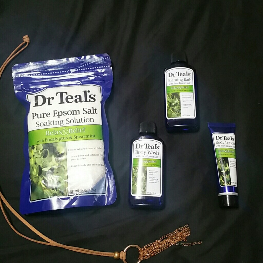 Dr.Teals Bath relax and relief
